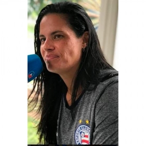 Ex-aluna do UniFUNVIC coordena o futebol feminino do Bahia.