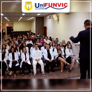 O UniFUNVIC realizou a Cerimônia de &quot;Entrega do Jaleco&quot;